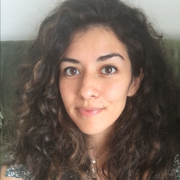 Meet your Posher, Stefanie - Picture 1 of 1